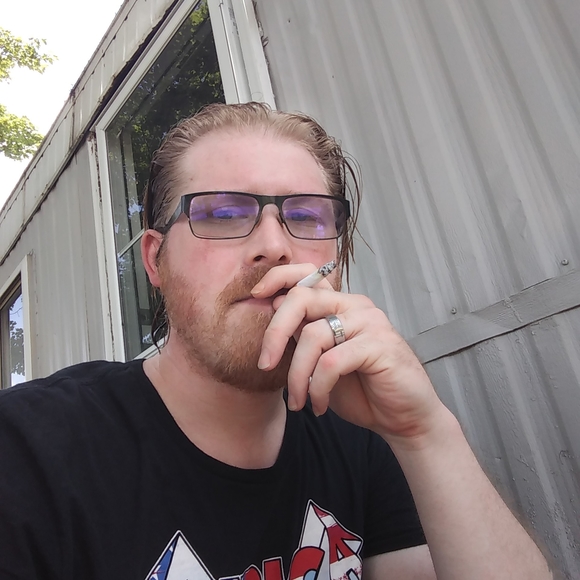 Meet your Posher, Mark - Picture 1 of 1